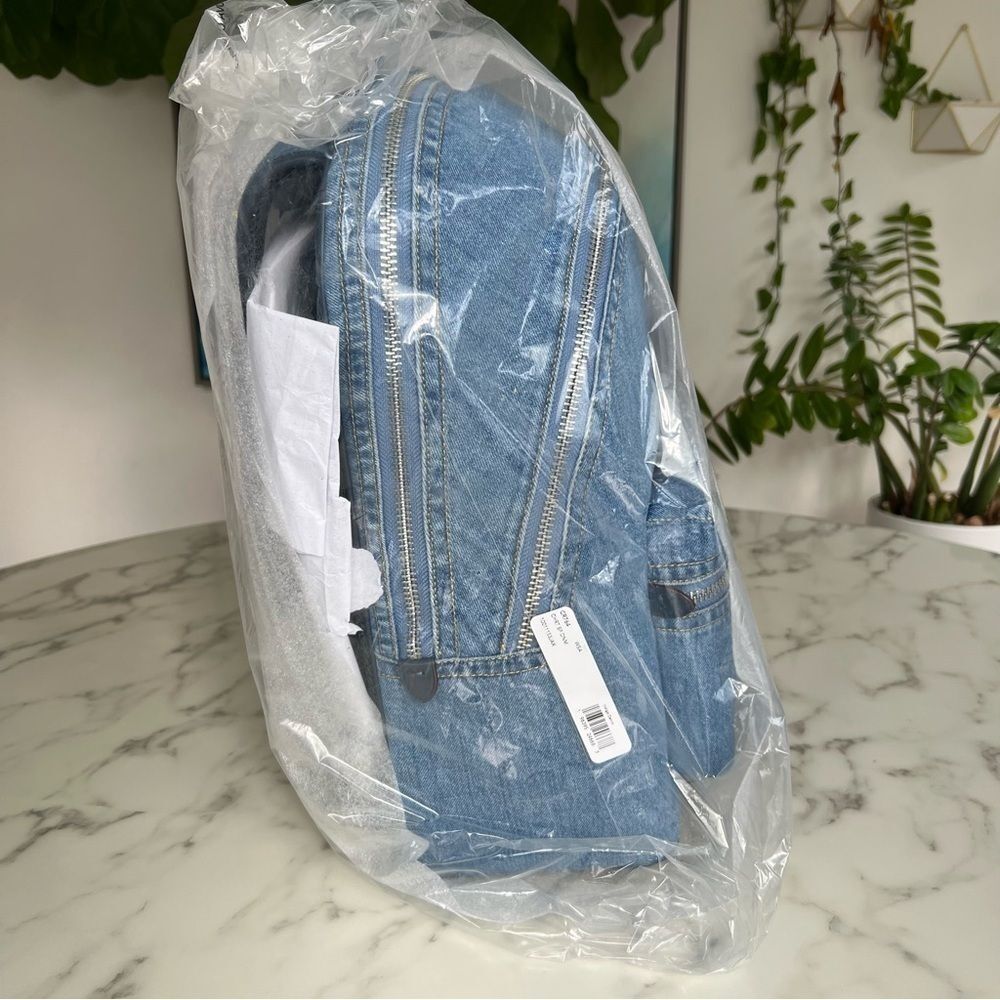 NWT COACH Charter Backpack Blue Indigo Denim CR764 Large Full Size - Picture 9 of 13